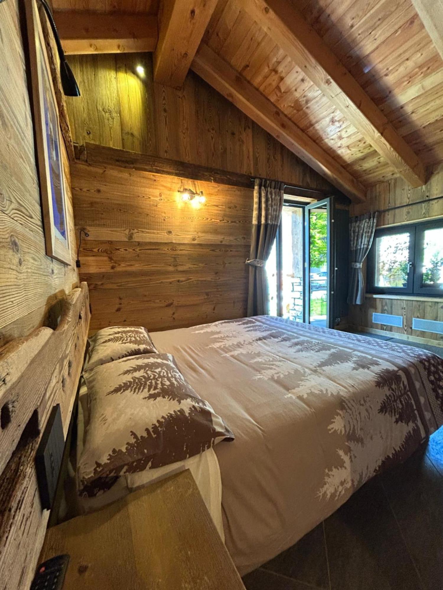 Hibou Chambres - Cogne Extérieur photo