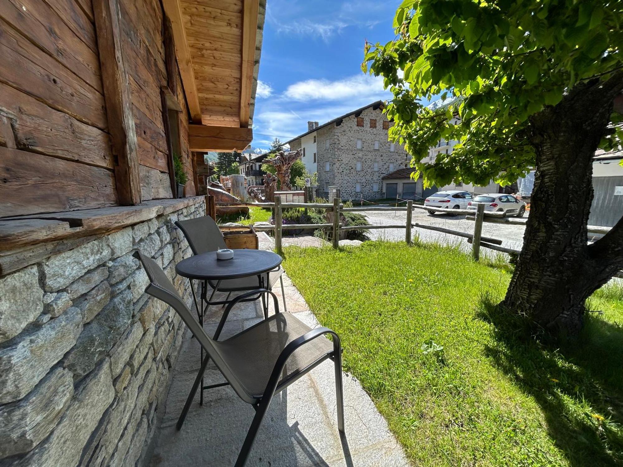 Hibou Chambres - Cogne Extérieur photo