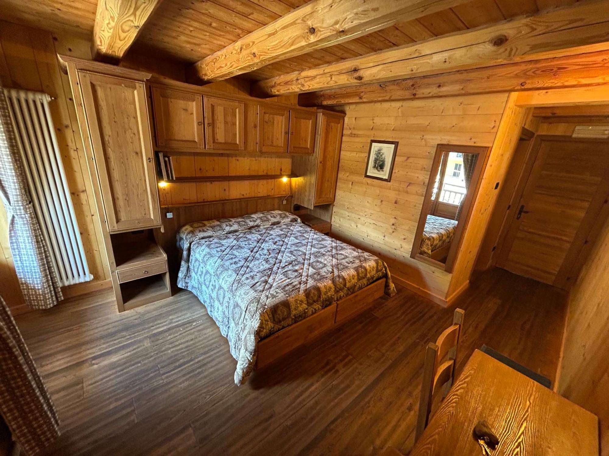 Hibou Chambres - Cogne Extérieur photo